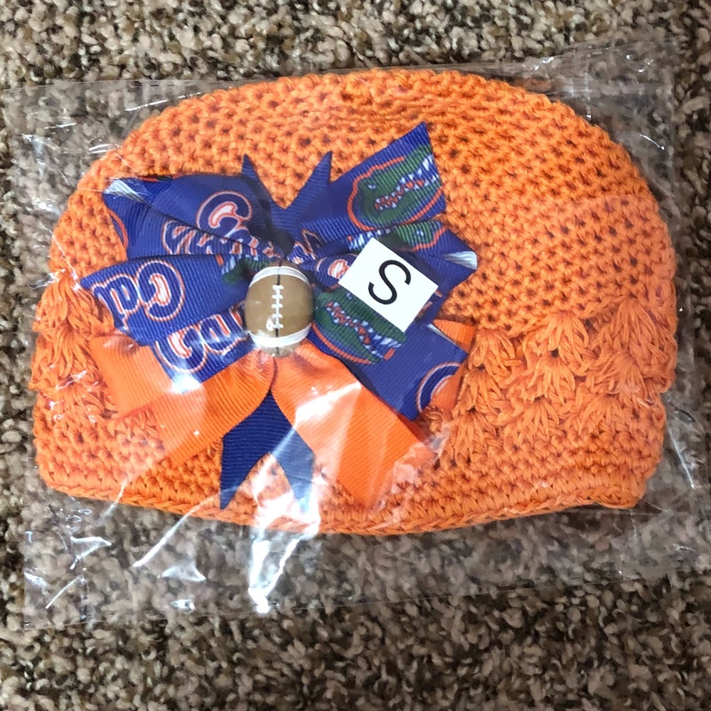 NIP baby Florida gator beanie handmade